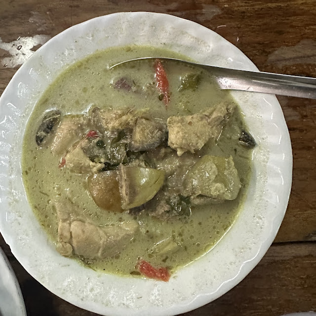 Green Curry Chicken