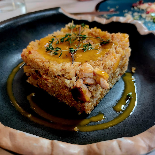 Taboule de Pollo Con Salsa de Mango