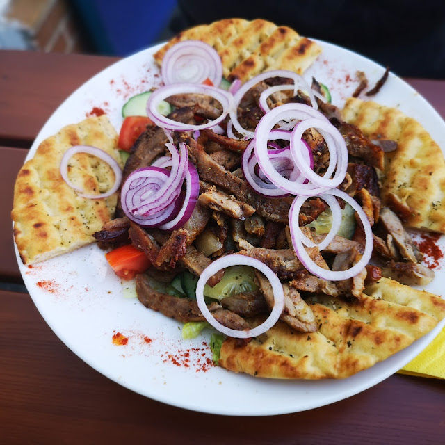 Gemischter Salat Mit Gyros