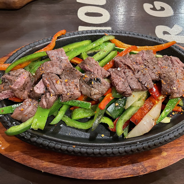 Tacos de Entraña Con Pimientos