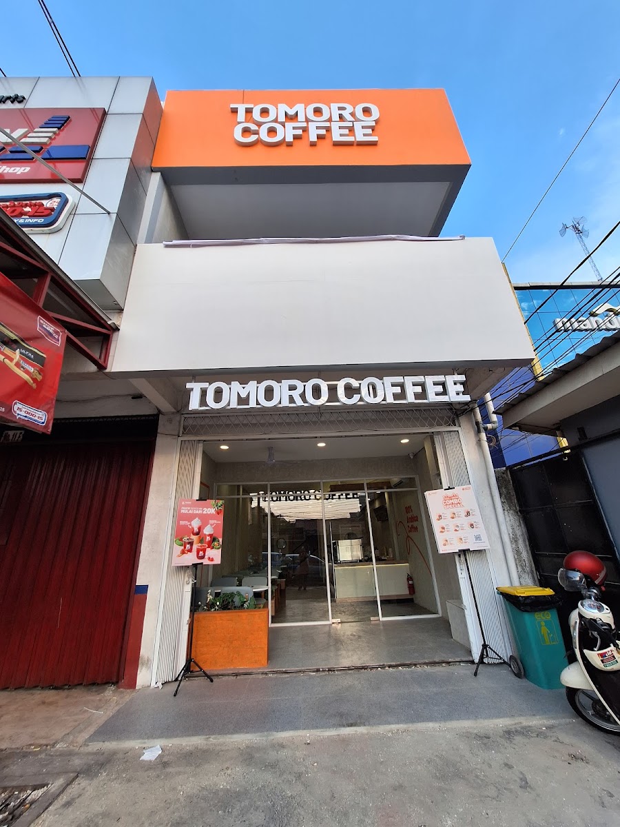 TOMORO COFFEE - Ciputat Raya
