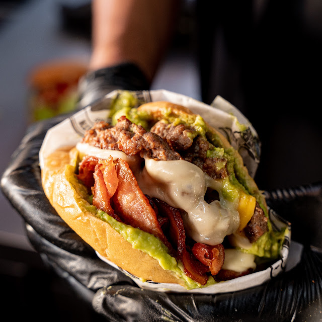 Mar Y Tierra Burger