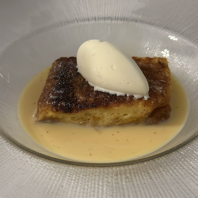 Torrijas Con Helado de Vainilla