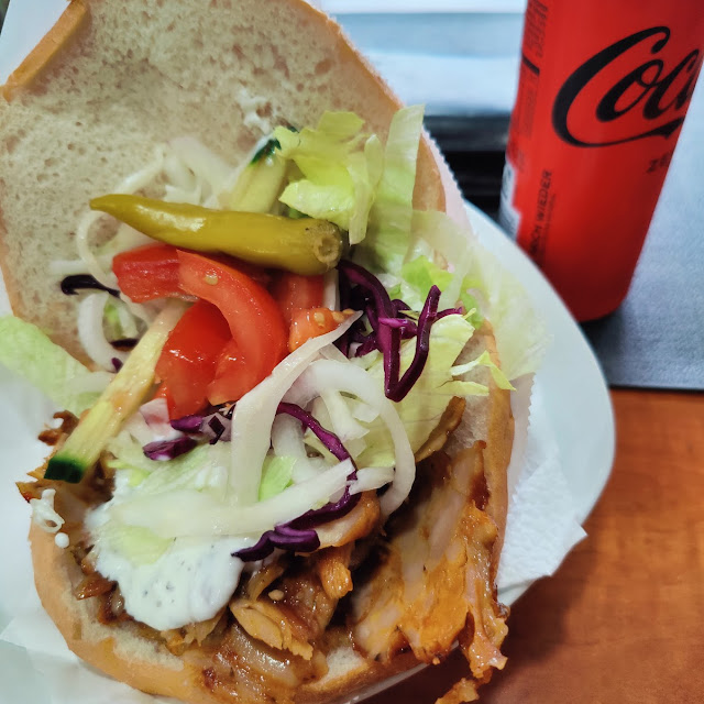 Drehspieß Im Brötchen