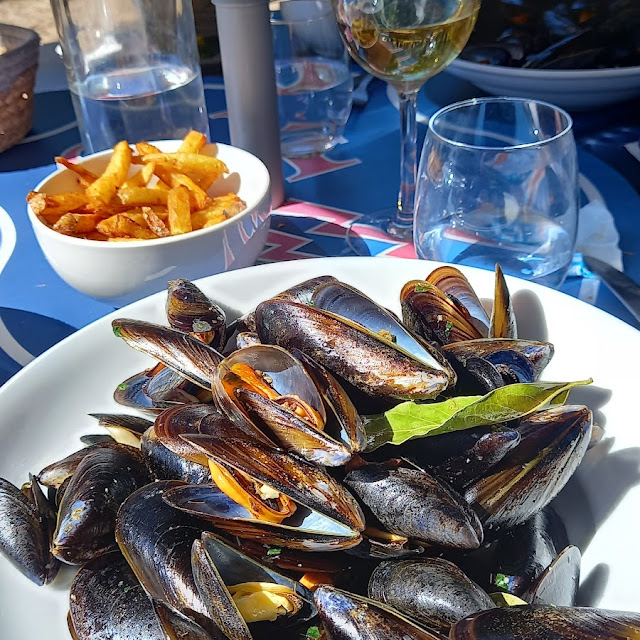 Moules Thym Et Herbes