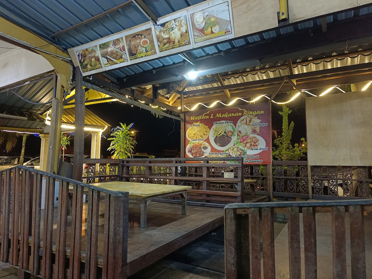 Restoran Perindu Kuning