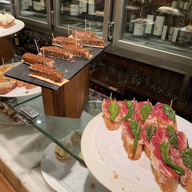 Pinchos Variados