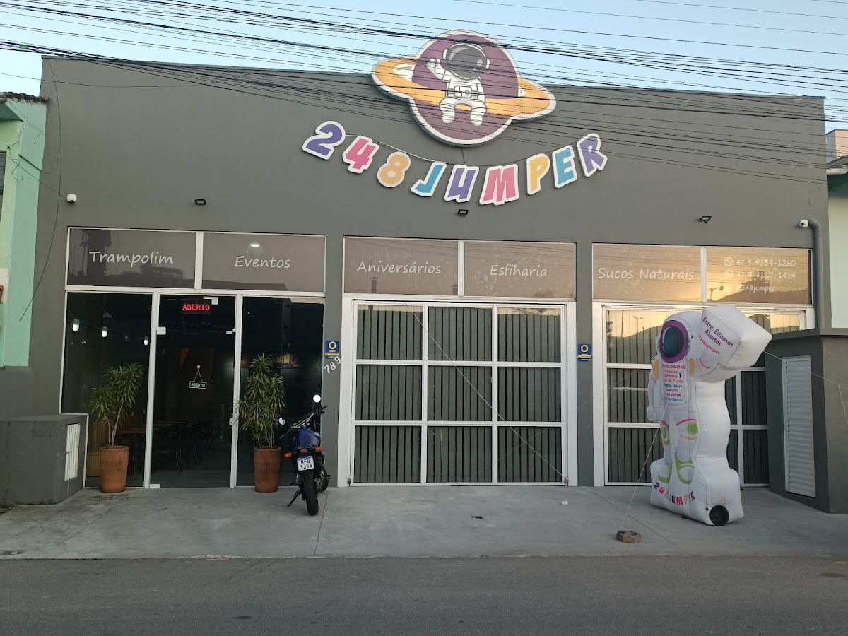 248 Jumper - Parque de diversão, Pizzaria e Esfiharia em itapema