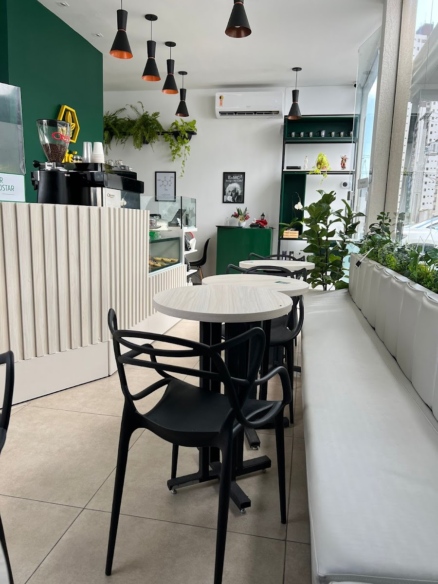 Cafeina Cafeteria