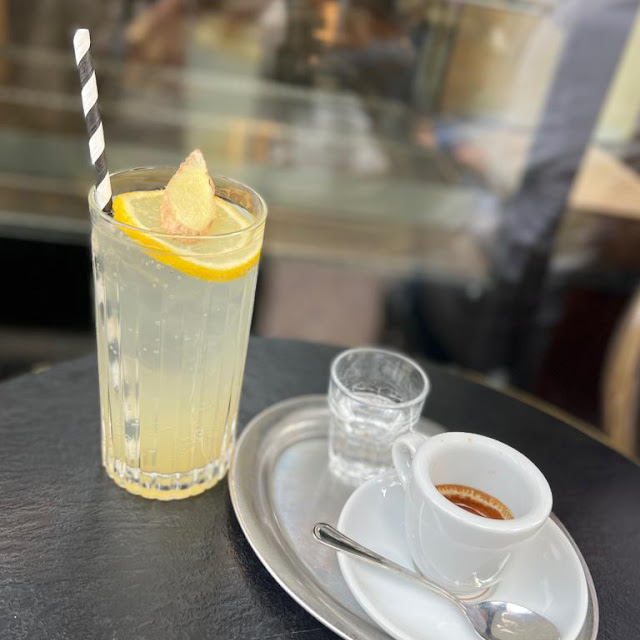 Espresso Und Limonade