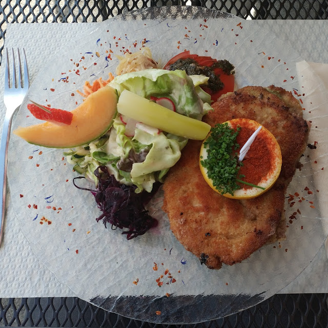 Chef Cordon Bleu Mit Salat