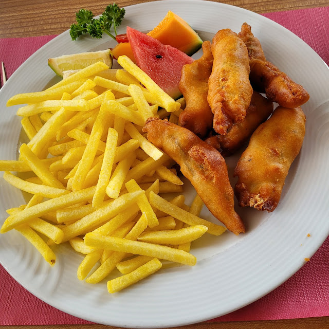 Fischknusperli Mit Pommes Frites
