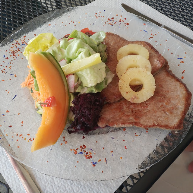 Fleisch Mit Salat