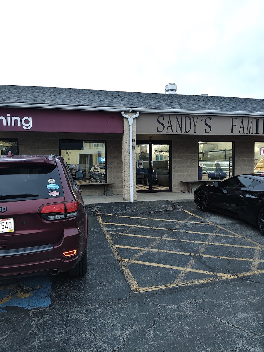 Sandy’s Family Grill