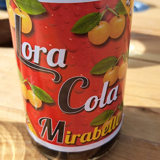 Lora Cola