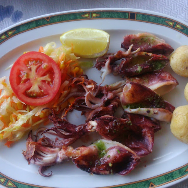 Grilled Small Squid with Mojo