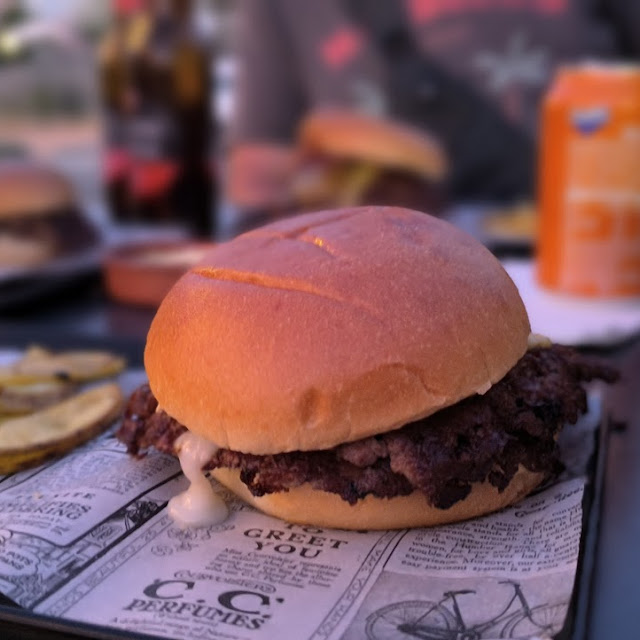 Hamburguesa Con Queso de Cabra