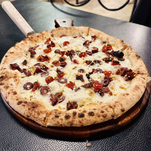 Greek Pizza