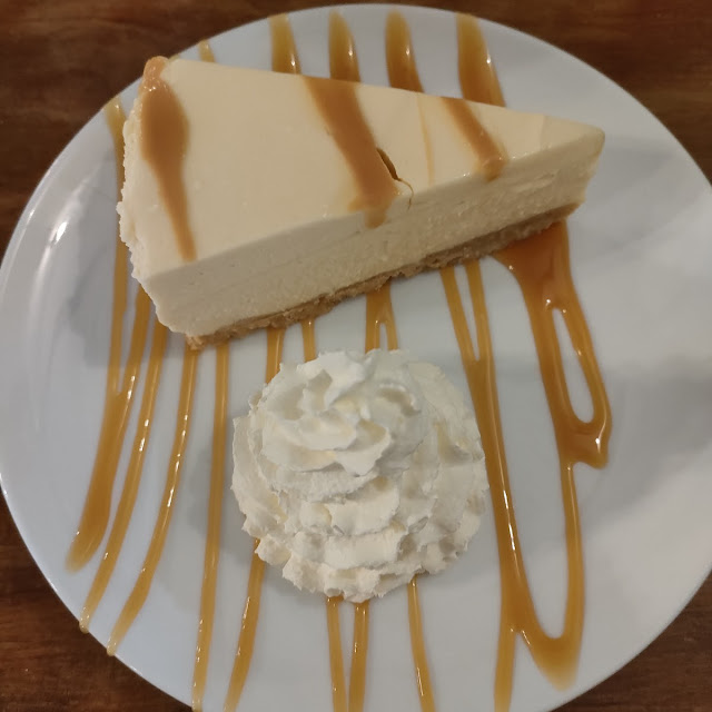 Salted Caramel Cheesecake