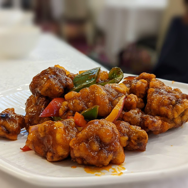 4001 Sweet and Sour Pork with Pineapple