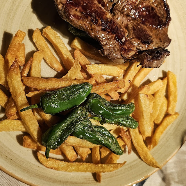 Bistec de Ternera A la Plancha Con Patatas