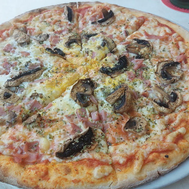 Pizza Carbonara