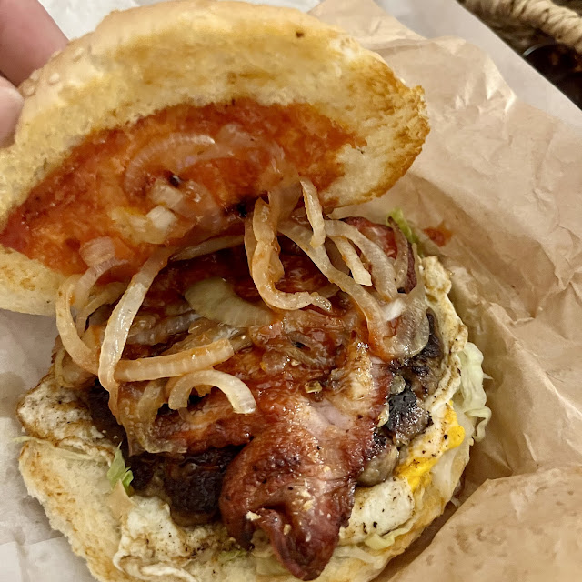 Hamburger with Bacon