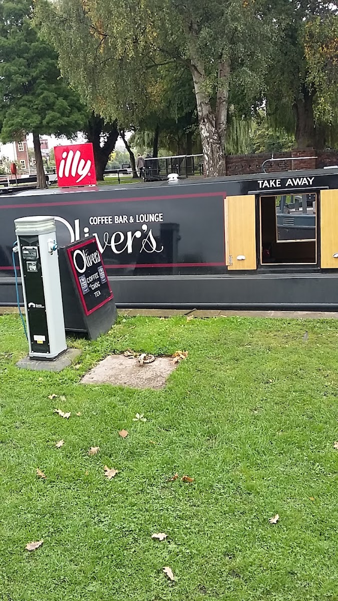 Oliver's Coffee Bar