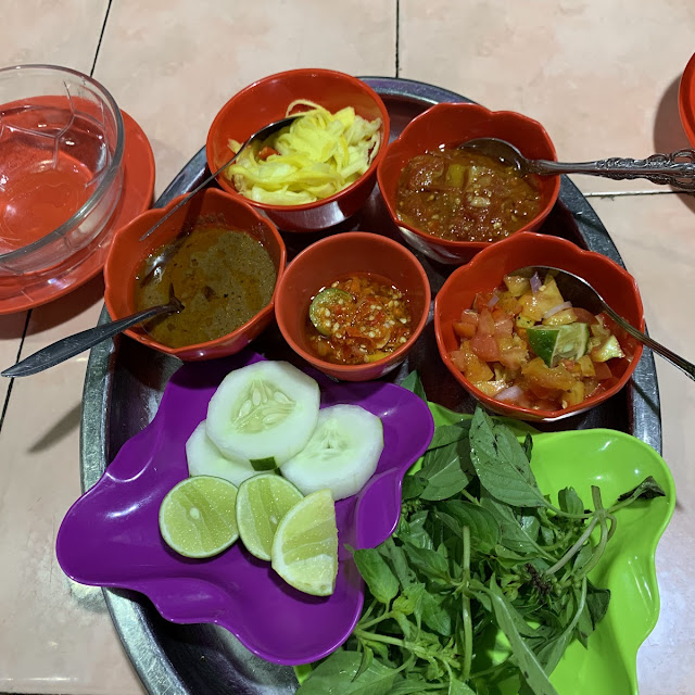 Sambal Dan Lalapan