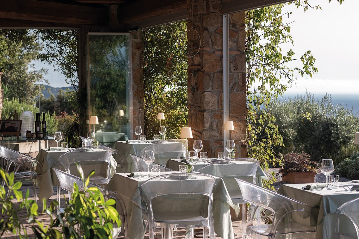 RossoCorbezzolo il Ristorante di Be Vedetta Relais Glamping