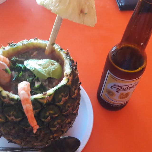 Pineapple Cocktail of Shrimp