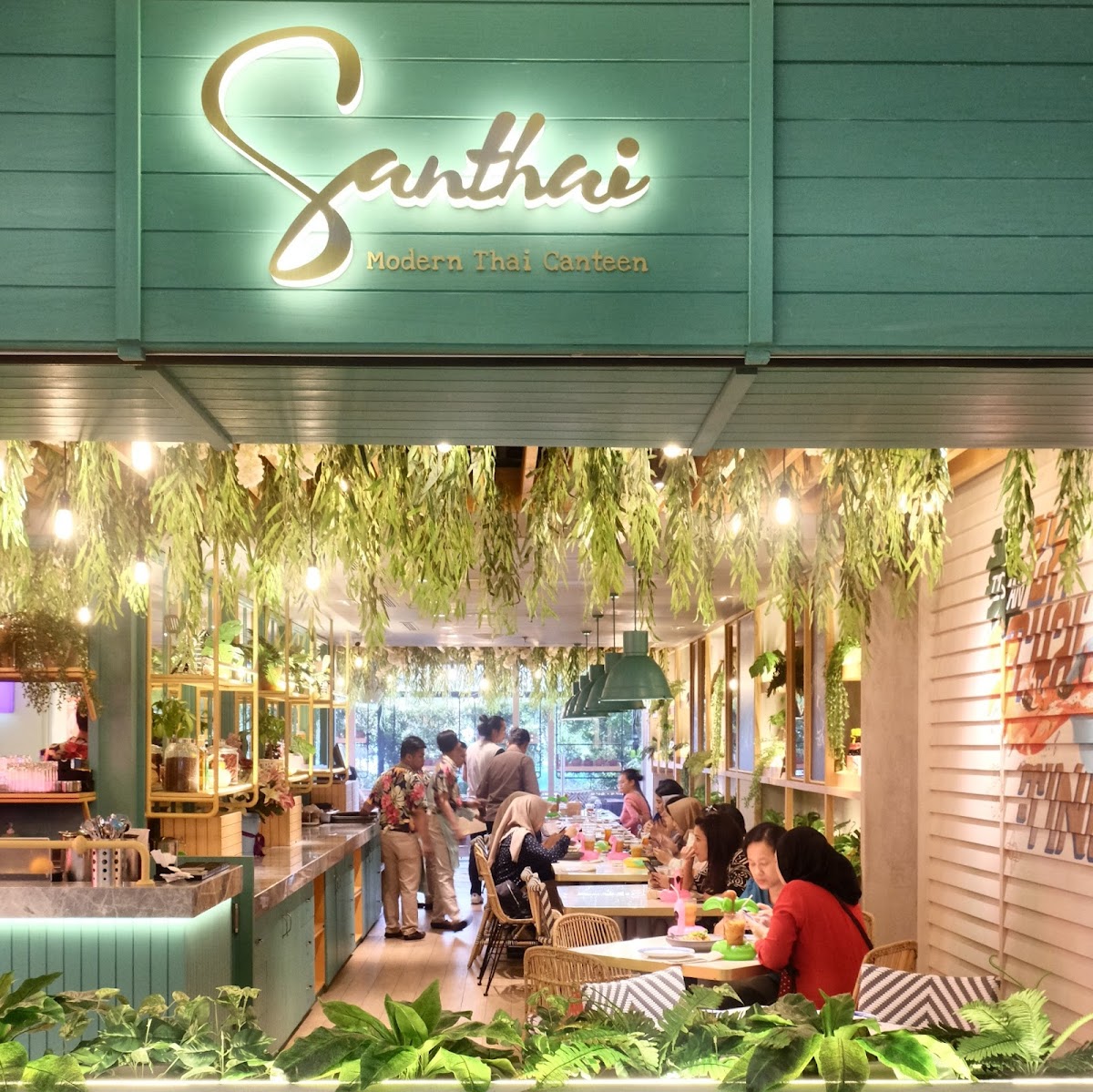 SANTHAI