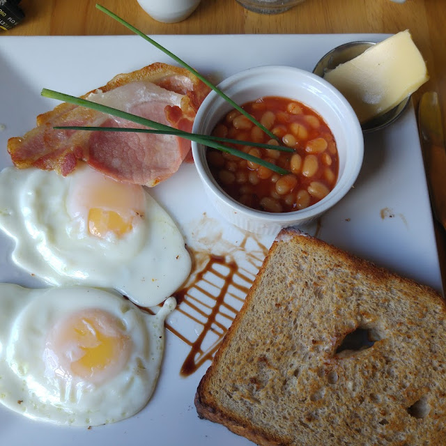 English Breakfast