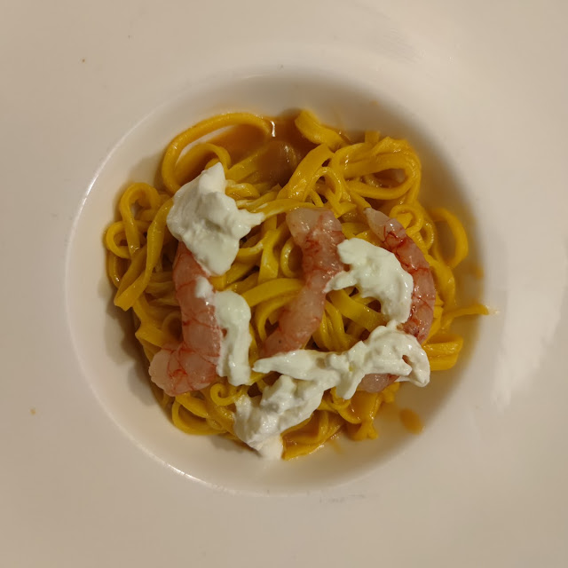 Tagliolini Bisque Di Gamberi Gambero Crudo E Stracciatella
