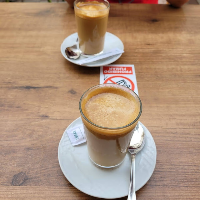 Café Con Leche