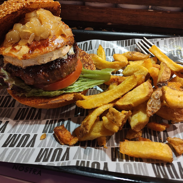 Hamburguesa Poco Hecha