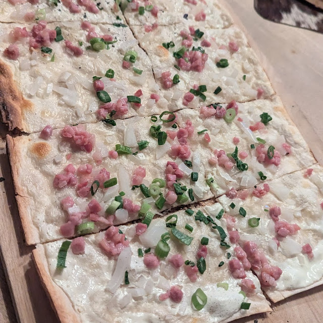 Flammkuchen Elsässer Art