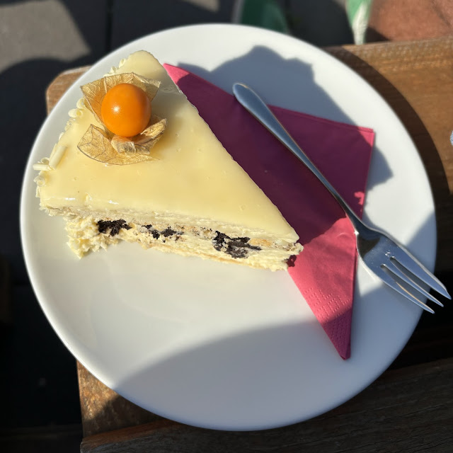 Cheese- And Cookietorte