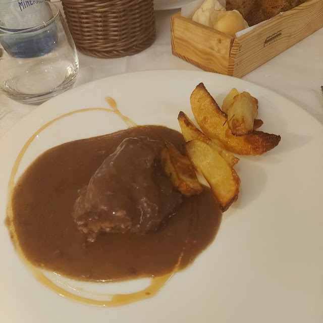Guancia Di Mora Romagnola Brasata Al Sangiovese