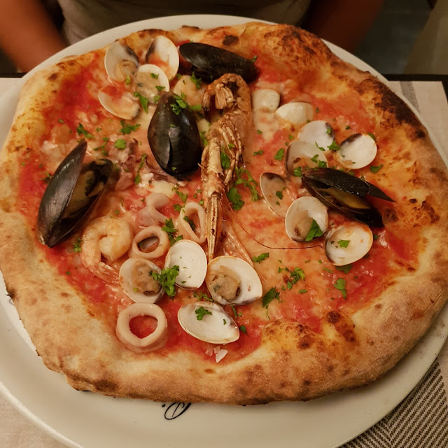 Pizza Aux Fruits de Mer