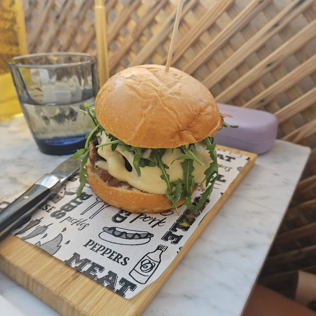 Steak & Truffle Burger