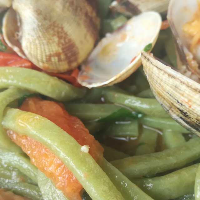 Scialatiello Al Basilico Con Le Vongole