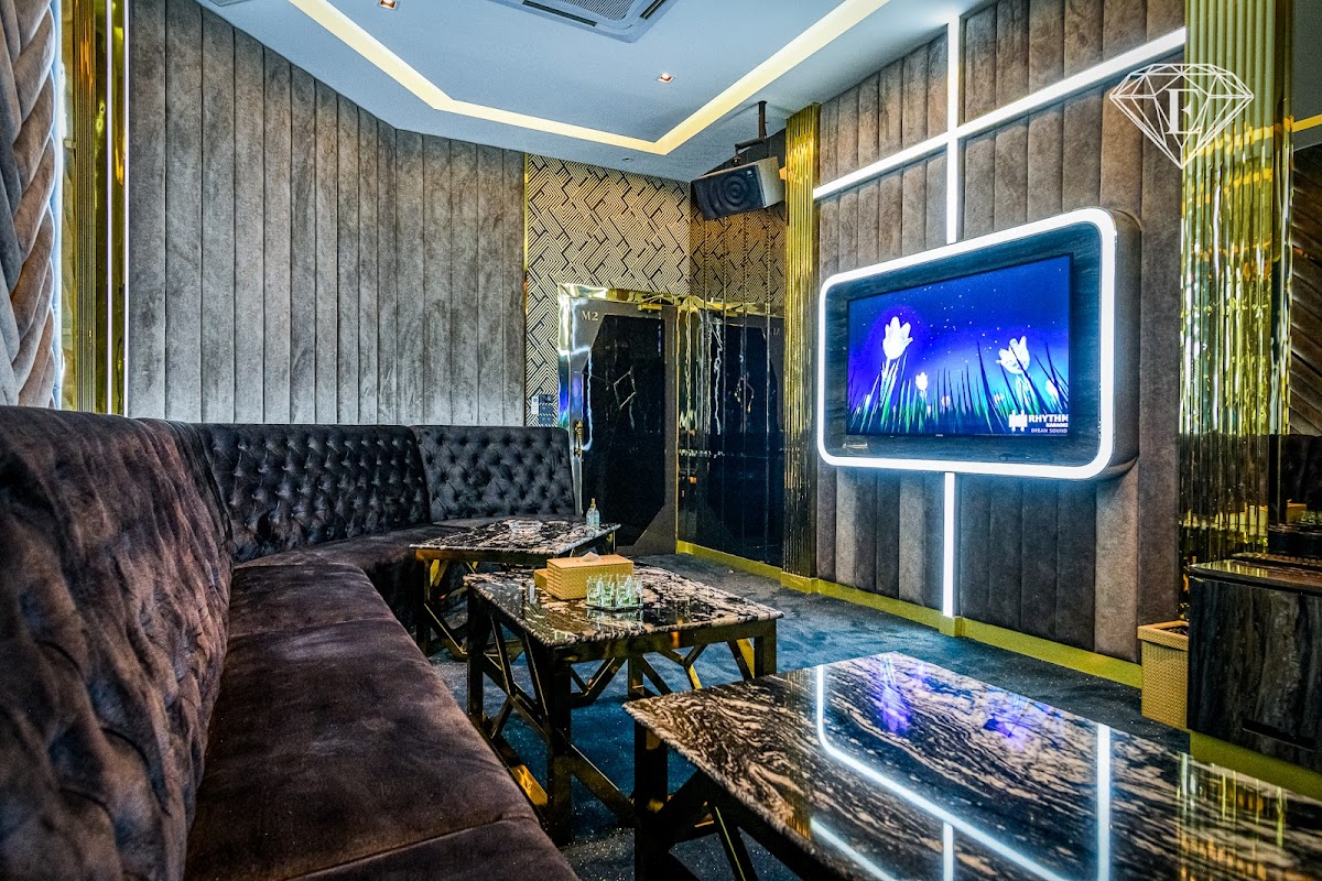 ELITE Restaurant - Watthana