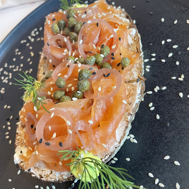 Smoked Salmon & Dill