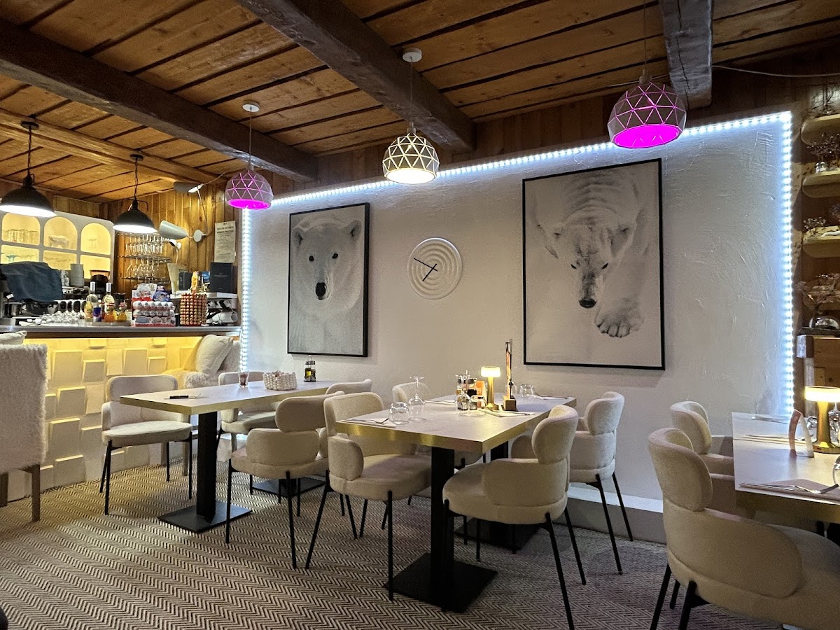 L’ours blanc - 1 Av. Saint-Bernard