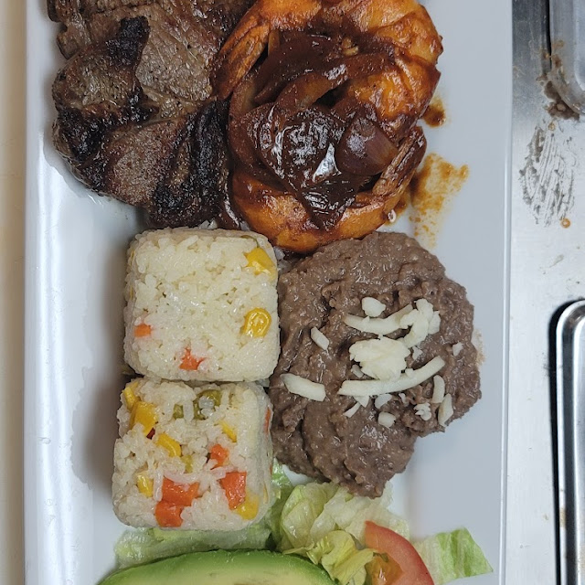 Ribey de Res Con Camaromes