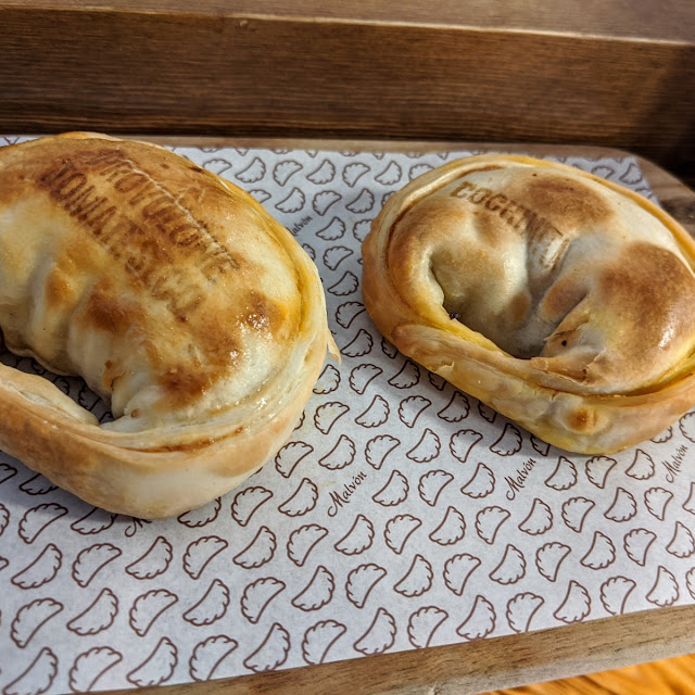 Empanadas de Cochinita Pibil Y de Provolone