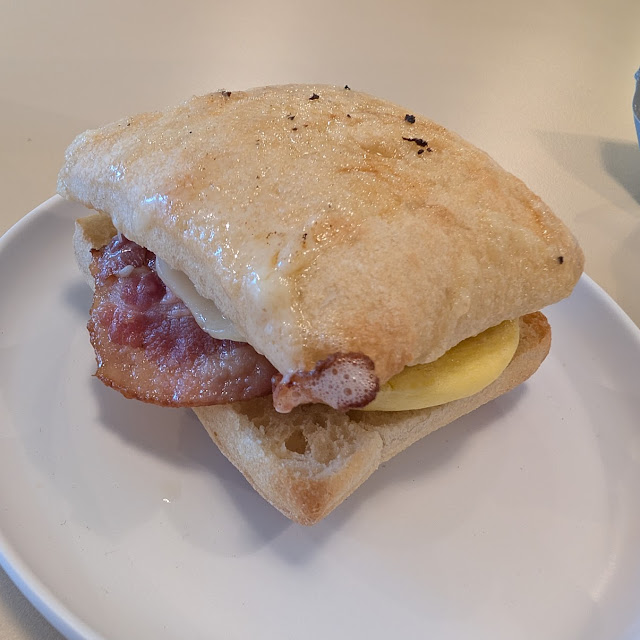 Bacon Egg & Cheese Sandwich