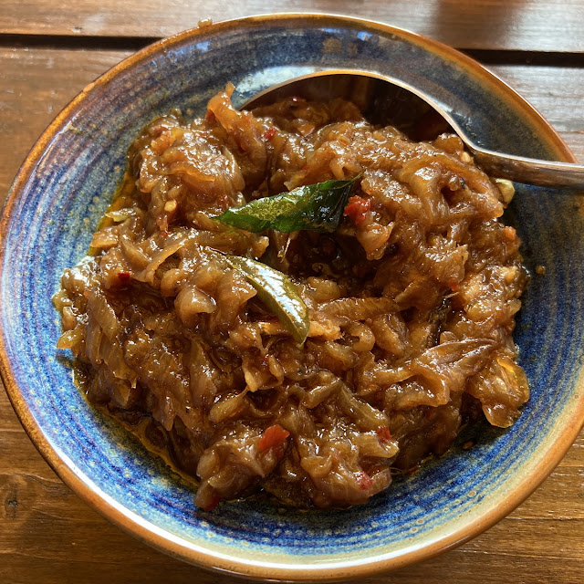 Seeni Sambol