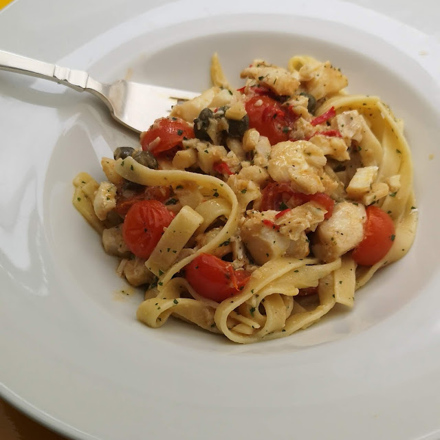 Tagliatelle Mit Seelachs